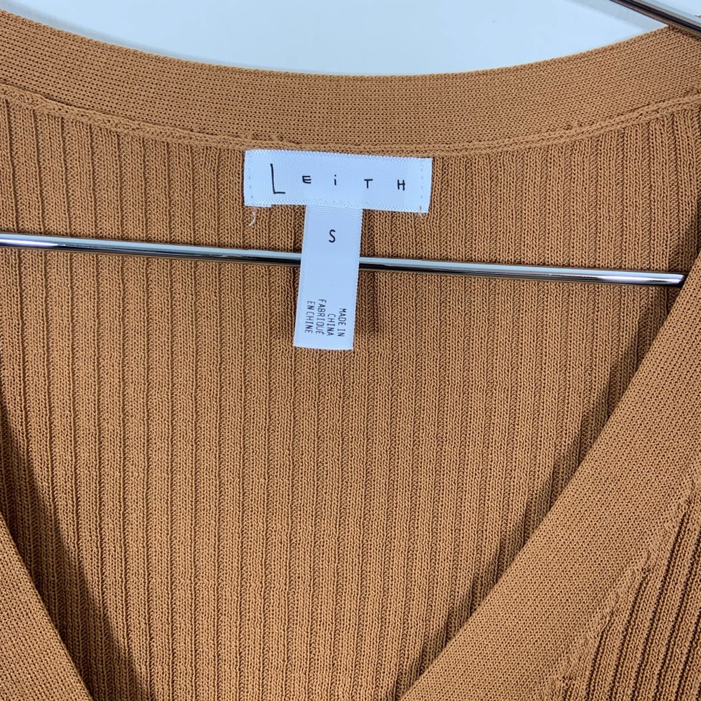 LEITH V-neck Ribbed Henley L/S Tan Size Small - Picture 5 of 8
